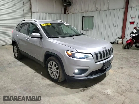 2019 Jeep Cherokee Latitude z VIN 1C4PJLCB5KD242546, wystawiony jako Copart lot #51445625 z przebiegiem 140 256 mil mil oraz Szkoda całkowita • Salvage title. Historia ofert i sprzedaży dostępna na DreamBid. Obrazek 11.