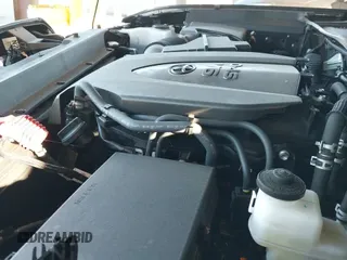 2023 Toyota Tacoma SR5 z VIN 3TMCZ5AN8PM641124, wystawiony jako IAAI lot #43385330 z przebiegiem 23 835 mil mil oraz . Historia ofert i sprzedaży dostępna na DreamBid. Obrazek 19.