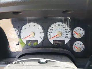 2005 Dodge 1500 ST z VIN 1D7HA16K95J599213, wystawiony jako IAAI lot #42336194 z przebiegiem Nie podano mil oraz . Historia ofert i sprzedaży dostępna na DreamBid. Obrazek 6.