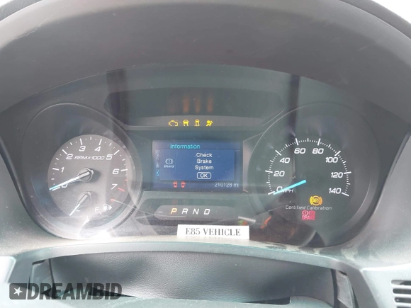 2013 Ford Police Interceptor Utility z VIN 1FM5K8AR6DGC72895, wystawiony jako IAAI lot #42239370 z przebiegiem 210 128 mil mil oraz . Historia ofert i sprzedaży dostępna na DreamBid. Obrazek 7.