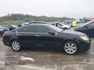 2009 Lexus ES 350 with VIN JTHBJ46G192320347, listed as a IAAI auction lot 41955969 with 140,711 mi miles. Bid and sale history available at carsss.com. Image 13.