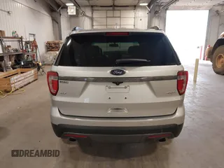 2017 Ford Explorer XLT с VIN 1FM5K8D89HGA27310, выставлен на аукционе IAAI как лот 42051535 с пробегом 111 483 миль миль и . История ставок и продаж доступна на DreamBid. Изображение 17.