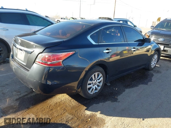 2015 Nissan Altima S with VIN 1N4AL3AP6FN882494, listed as a IAAI auction lot 41395475 with 138,974 mi miles and . Bid and sale history available at carsss.com. Image 4.