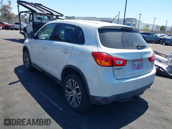 2016 Mitsubishi Outlander ES with VIN JA4AP3AU5GZ063792, listed as a IAAI auction lot 41992451 with 151,501 mi miles and . Bid and sale history available at DreamBid. Image 3.