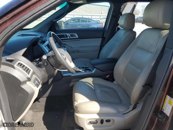 2012 Ford Explorer XLT with VIN 1FMHK7D87CGA34725, listed as a Copart auction lot 49584225 with 124,570 mi miles and Salvage Title. Bid and sale history available at carsss.com. Image 7.