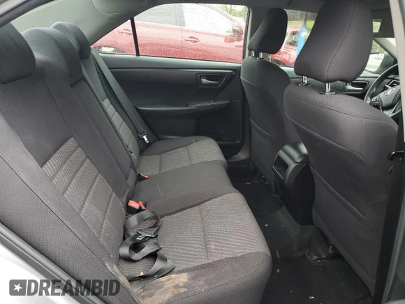 2015 Toyota Camry XLE z VIN 4T4BF1FK7FR460099, wystawiony jako Copart lot #57674195 z przebiegiem 162 774 mil mil oraz Szkoda całkowita • Salvage title. Historia ofert i sprzedaży dostępna na DreamBid. Obrazek 10.