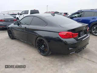 2019 BMW M4 with VIN WBS4Y9C53KAH82910, listed as a IAAI auction lot 41570315 with 59,227 mi miles. Bid and sale history available at carsss.com. Image 3.