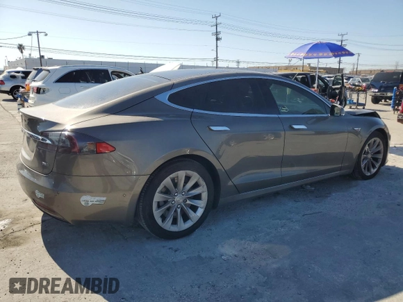 2016 Tesla Model S 90D with VIN 5YJSA1E20GF159926, listed as a Copart auction lot 46626625 with 104,247 mi miles and Salvage Title. Bid and sale history available at DreamBid. Image 3.