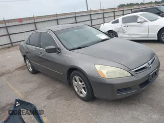 2006 Honda Accord EX-L z VIN 1HGCM56826A046722, wystawiony jako IAAI lot #42322467 z przebiegiem 191 896 mil mil oraz . Historia ofert i sprzedaży dostępna na DreamBid. Obrazek 1.