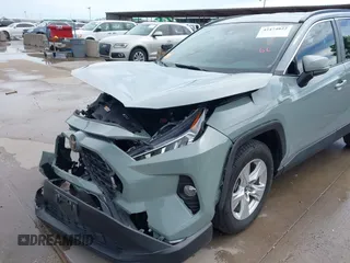 2021 Toyota RAV4 XLE with VIN 2T3P1RFV6MW216410, listed as a IAAI auction lot 42474822 with 37,503 mi miles and . Bid and sale history available at DreamBid. Image 6.