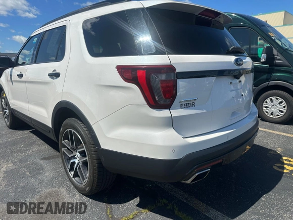 2016 Ford Explorer Sport with VIN 1FM5K8GT2GGD19699, listed as a Copart auction lot 62085355 with 122,772 mi miles and Clean title. Bid and sale history available at DreamBid. Image 3.