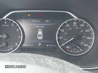2017 Nissan Maxima SR z VIN 1N4AA6AP1HC405669, wystawiony jako IAAI lot #42157811 z przebiegiem 103 127 mil mil oraz . Historia ofert i sprzedaży dostępna na DreamBid. Obrazek 15.