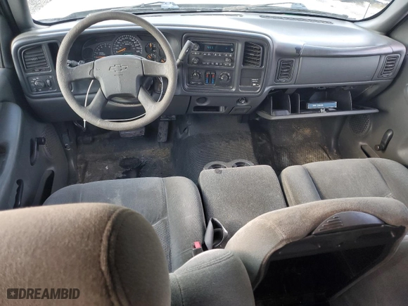 2004 Chevrolet Silverado 1500 Work Truck with VIN 1GCEC19X44Z249745, listed as a Copart auction lot 88079725 with 211,685 mi miles and Clean Title. Bid and sale history available at carsss.com. Image 8.
