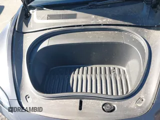 2024 Tesla Model 3 z VIN 5YJ3E1EA7RF736647, wystawiony jako IAAI lot #41372410 z przebiegiem 12 889 mil mil oraz . Historia ofert i sprzedaży dostępna na DreamBid. Obrazek 10.