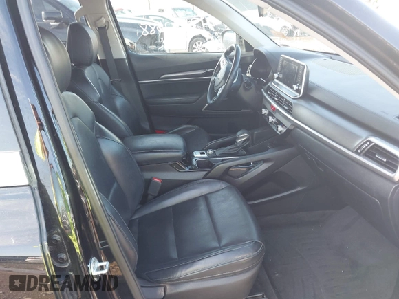 2020 Kia Telluride LX with VIN 5XYP24HC1LG010534, listed as a IAAI auction lot 42140688 with 121,113 mi miles and . Bid and sale history available at DreamBid. Image 5.