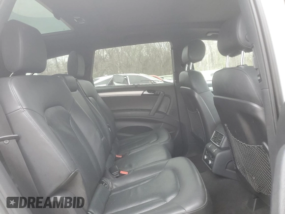 2015 Audi Q7 3.0T S line Prestige with VIN WA1DGAFE4FD032659, listed as a Copart auction lot 49123915 with 189,795 mi miles and Salvage Title. Bid and sale history available at carsss.com. Image 11.
