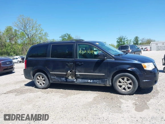 2010 Chrysler Town & Country Touring with VIN 2A4RR5D10AR282784, listed as a IAAI auction lot 42231696 with 173,049 mi miles and . Bid and sale history available at DreamBid. Image 13.