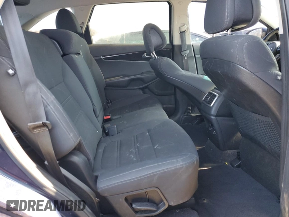 2016 Kia Sorento LX with VIN 5XYPGDA56GG105805, listed as a Copart auction lot 49712195 with 109,747 mi miles and Salvage Title. Bid and sale history available at carsss.com. Image 10.