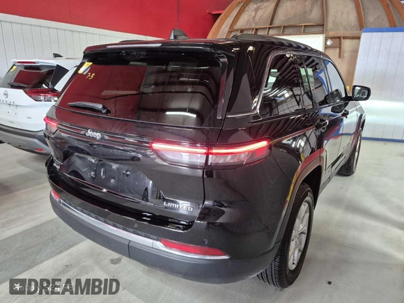 2023 Jeep Grand Cherokee Limited z VIN 1C4RJHBG7PC513221, wystawiony jako IAAI lot #41929637 z przebiegiem 15 867 mil mil oraz . Historia ofert i sprzedaży dostępna na DreamBid. Obrazek 1.