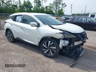 2022 Nissan Murano SL z VIN 5N1AZ2CJ7NC115996, wystawiony jako IAAI lot #42303474 z przebiegiem 9 488 mil mil oraz . Historia ofert i sprzedaży dostępna na DreamBid. Obrazek 1.