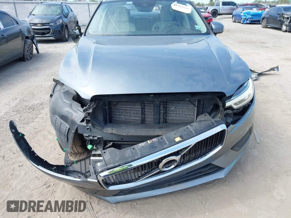 2020 Volvo XC60 Momentum z VIN YV4102DK4L1535758, wystawiony jako IAAI lot #41783535 z przebiegiem 34 112 mil mil oraz . Historia ofert i sprzedaży dostępna na DreamBid. Obrazek 6.