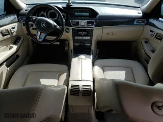 2015 Mercedes-Benz E-Class E 250 BlueTEC Luxury with VIN WDDHF0EB2FB096194, listed as a Copart auction lot 43168715 with 216,083 mi miles and Salvage Title. Bid and sale history available at carsss.com. Image 8.