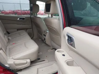 2014 Nissan Pathfinder SV with VIN 5N1AR2MN9EC604529, listed as a IAAI auction lot 41418514 with 122,626 mi miles. Bid and sale history available at carsss.com. Image 8.