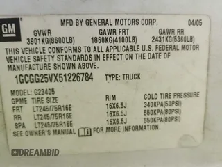 2005 Chevrolet Express Cargo Van with VIN 1GCGG25VX51226784, listed as a IAAI auction lot 42012325 with 537,878 mi miles. Bid and sale history available at carsss.com. Image 9.