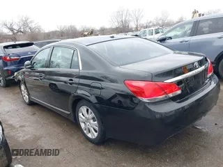 2011 Toyota Avalon with VIN 4T1BK3DBXBU422798, listed as a IAAI auction lot 41523326 with 111,064 mi miles and . Bid and sale history available at carsss.com. Image 3.