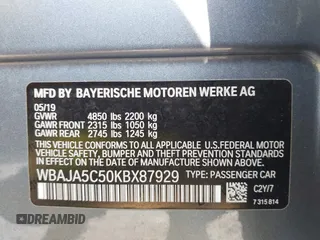 2019 BMW 5 Series 530i z VIN WBAJA5C50KBX87929, wystawiony jako IAAI lot #42546731 z przebiegiem 50 129 mil mil oraz . Historia ofert i sprzedaży dostępna na DreamBid. Obrazek 9.