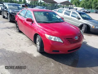2008 Toyota Camry LE z VIN 4T1BE46K58U198620, wystawiony jako IAAI lot #42327397 z przebiegiem 88 925 mil mil oraz . Historia ofert i sprzedaży dostępna na DreamBid. Obrazek 1.