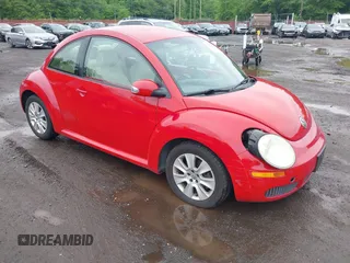 2010 Volkswagen Beetle with VIN 3VWPW3AG2AM030395, listed as a IAAI auction lot 42367992 with 93,052 mi miles and . Bid and sale history available at DreamBid. Image 1.
