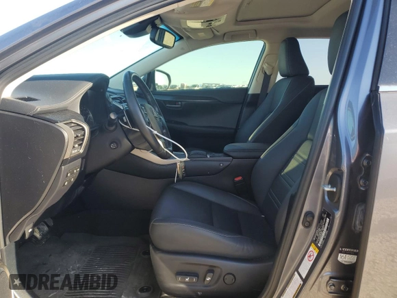 2019 Lexus NX 300 z VIN JTJBARBZ7K2188705, wystawiony jako Copart lot #55131045 z przebiegiem 71 737 mil mil oraz Szkoda całkowita • Salvage title. Historia ofert i sprzedaży dostępna na DreamBid. Obrazek 7.