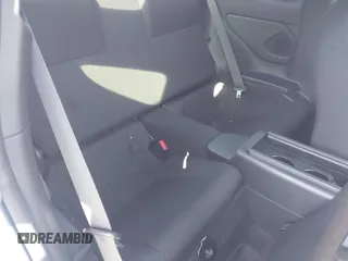2022 Toyota 86 z VIN JF1ZNBC11N8756315, wystawiony jako IAAI lot #41431453 z przebiegiem 30 560 mil mil oraz . Historia ofert i sprzedaży dostępna na DreamBid. Obrazek 8.
