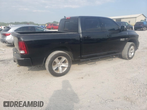2014 Ram 1500 Sport z VIN 1C6RR7MTXES136911, wystawiony jako Copart lot #62256965 z przebiegiem 303 522 mil mil oraz Czysty tytuł • Clean title. Historia ofert i sprzedaży dostępna na DreamBid. Obrazek 3.