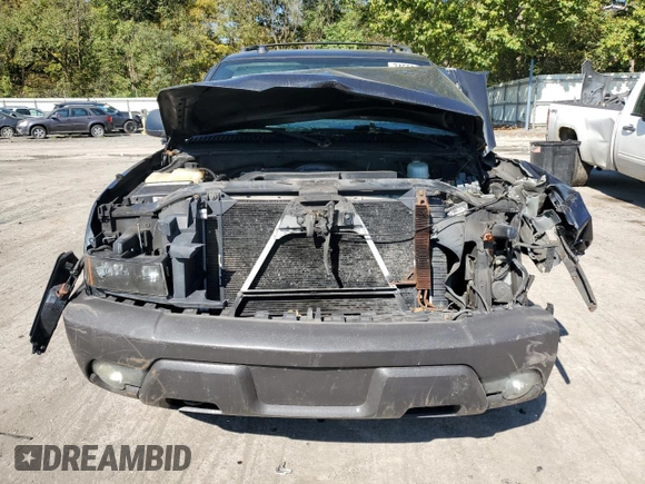 2004 Chevrolet Avalanche Z71 with VIN 3GNEK12T14G237201, listed as a Copart auction lot 74555304 with 191,028 mi miles and Salvage Title. Bid and sale history available at DreamBid. Image 5.