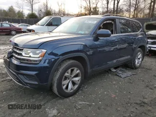 2020 Volkswagen Atlas S with VIN 1V2AP2CA0LC502282, listed as a Copart auction lot 84377224 with 40,327 mi miles and Salvage title. Bid and sale history available at DreamBid. Image 1.