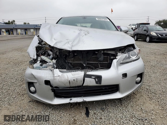 2012 Lexus CT 200h z VIN JTHKD5BH4C2121084, wystawiony jako Copart lot #60842335 z przebiegiem 125 141 mil mil oraz Szkoda całkowita • Salvage title. Historia ofert i sprzedaży dostępna na DreamBid. Obrazek 5.