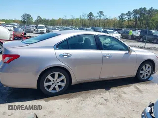 2008 Lexus ES 350 with VIN JTHBJ46G082176501, listed as a IAAI auction lot 41997839 with 209,815 mi miles. Bid and sale history available at carsss.com. Image 13.