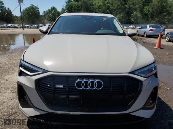 2021 Audi e-tron Sportback Premium Plus with VIN WA12AAGE3MB013620, listed as a Copart auction lot 53856925 with 37,232 mi miles and Salvage title. Bid and sale history available at DreamBid. Image 5.