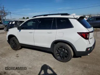 2024 Honda Passport Black Edition with VIN 5FNYF8H88RB007237, listed as a Copart auction lot 80082114 with Not provided miles and Salvage title. Bid and sale history available at DreamBid. Image 2.
