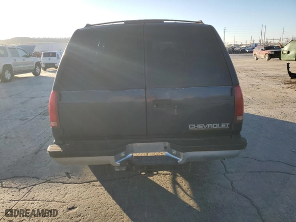 1998 Chevrolet Tahoe with VIN 1GNEC13R8WJ313742, listed as a Copart auction lot 86065574 with 201,120 mi miles and Salvage Title. Bid and sale history available at carsss.com. Image 6.