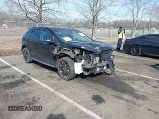 2020 Ford Edge SEL z VIN 2FMPK3J94LBB28411, wystawiony jako IAAI lot #41646095 z przebiegiem 39 999 mil mil oraz . Historia ofert i sprzedaży dostępna na DreamBid. Obrazek 1.