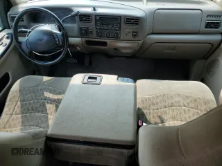 2000 Ford F-250 XL с VIN 1FTNX21L2YEC32524, выставлен на аукционе Copart как лот 59548365 с пробегом 245 547 миль миль и Чистый • Clean title. История ставок и продаж доступна на DreamBid. Изображение 8.