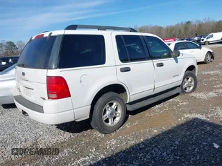 2005 Ford Explorer XLT с VIN 1FMZU63K55UA12037, выставлен на аукционе IAAI как лот 41451240 с пробегом 193 979 миль миль и . История ставок и продаж доступна на DreamBid. Изображение 4.