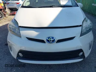 2013 Toyota Prius One with VIN JTDKN3DU3D0348163, listed as a IAAI auction lot 42115180 with 121,397 mi miles and . Bid and sale history available at DreamBid. Image 18.