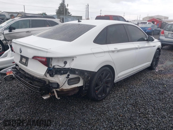 2019 Volkswagen Jetta GLI S z VIN 3VW6T7BU2KM202992, wystawiony jako IAAI lot #40896812 z przebiegiem 44 348 mil mil oraz . Historia ofert i sprzedaży dostępna na DreamBid. Obrazek 4.