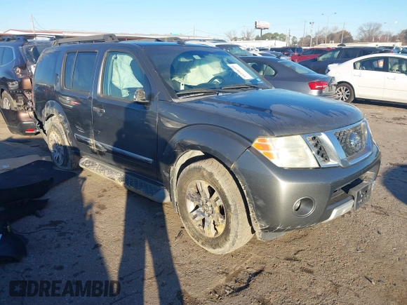 2008 Nissan Pathfinder S with VIN 5N1AR18U58C636801, listed as a IAAI auction lot 41390205 with 208,659 mi miles. Bid and sale history available at carsss.com. Image 1.