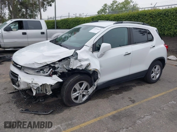 2020 Chevrolet Trax LT with VIN KL7CJLSB7LB008290, listed as a IAAI auction lot 42030672 with 50,739 mi miles. Bid and sale history available at carsss.com. Image 17.