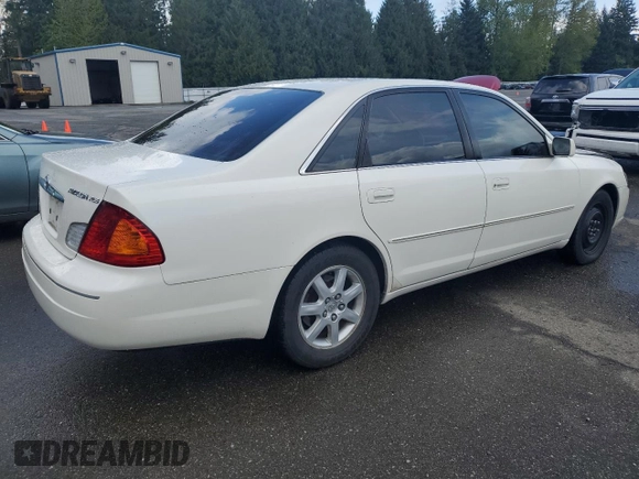 2002 Toyota Avalon XL with VIN 4T1BF28B32U220720, listed as a Copart auction lot 53986365 with 152,346 mi miles and Salvage Title. Bid and sale history available at carsss.com. Image 3.